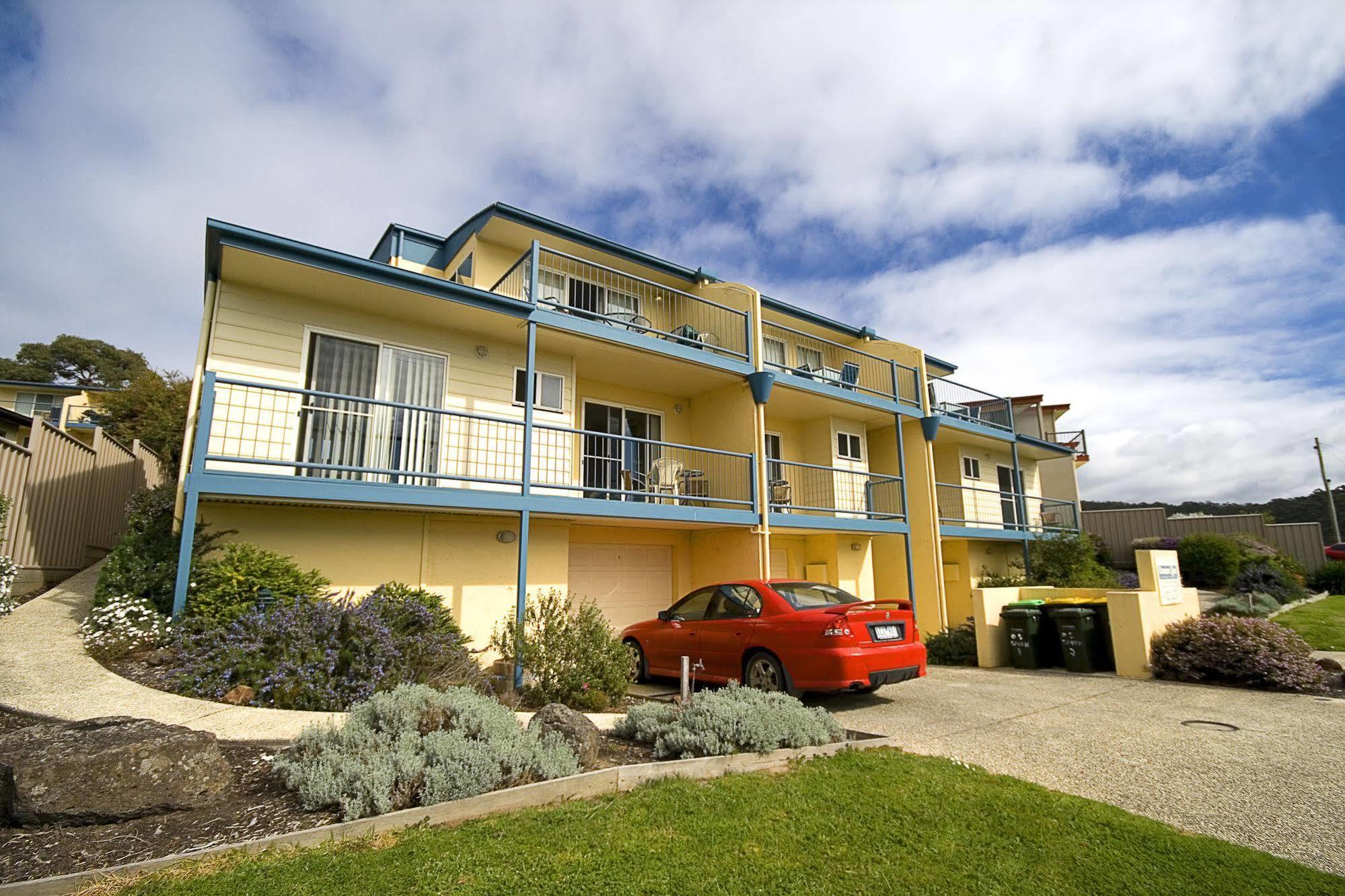 Lorne Ocean Sun Apartments ภายนอก รูปภาพ