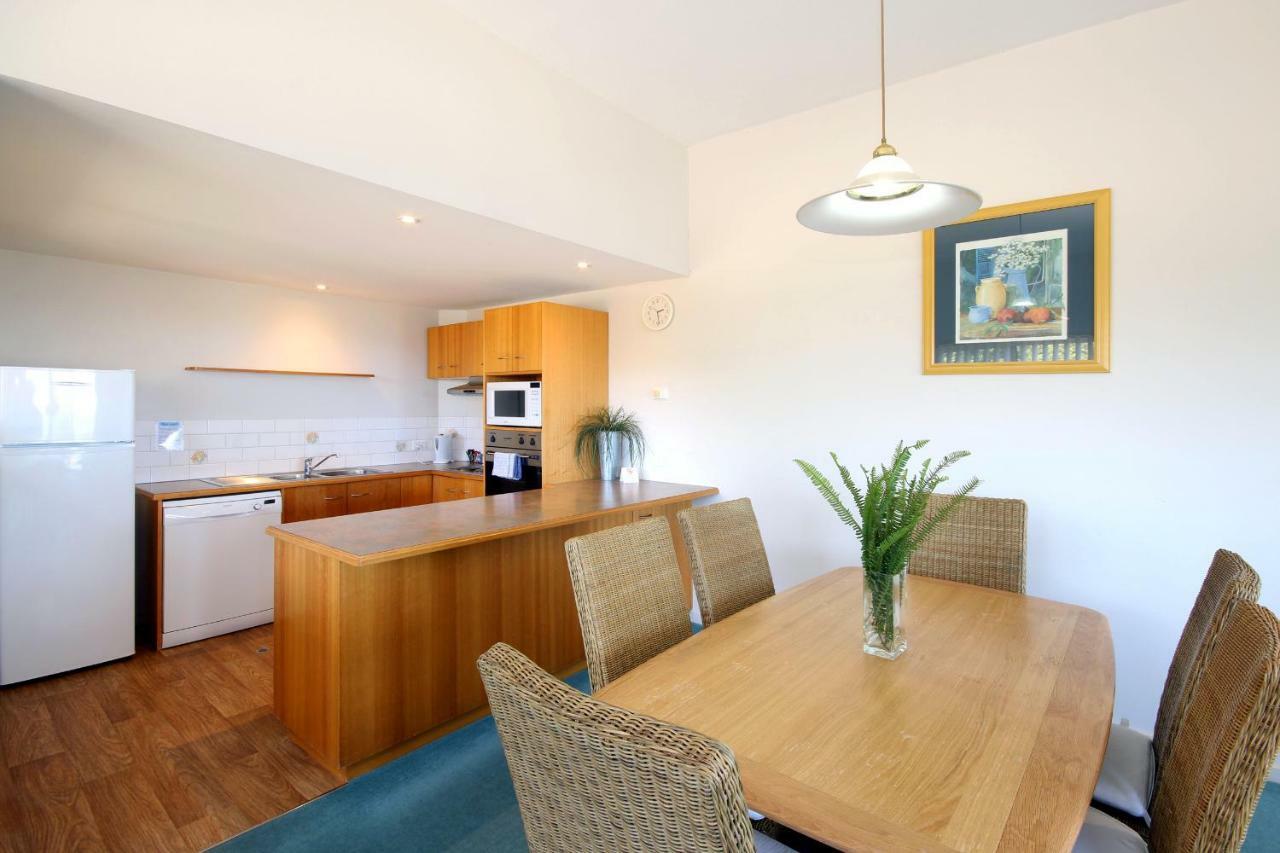 Lorne Ocean Sun Apartments ภายนอก รูปภาพ
