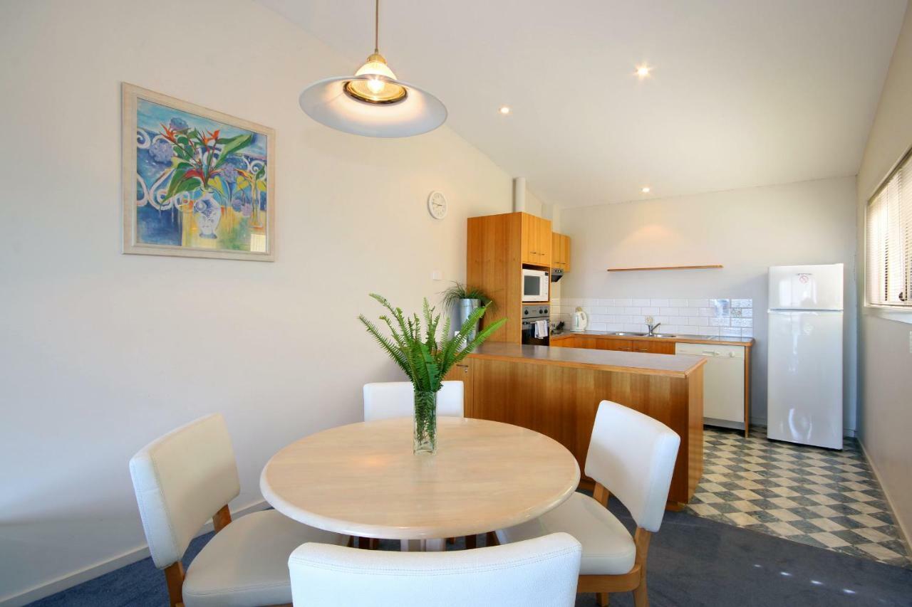 Lorne Ocean Sun Apartments ภายนอก รูปภาพ